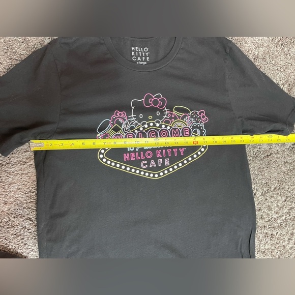 Hello Kitty Cafe black short sleeve shirt T-shirt women’s size XL - Picture 6 of 8